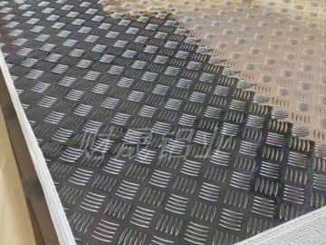 铝板生产厂家江苏YABO鸭脖官网公司热烈欢迎山东客户来司考察！